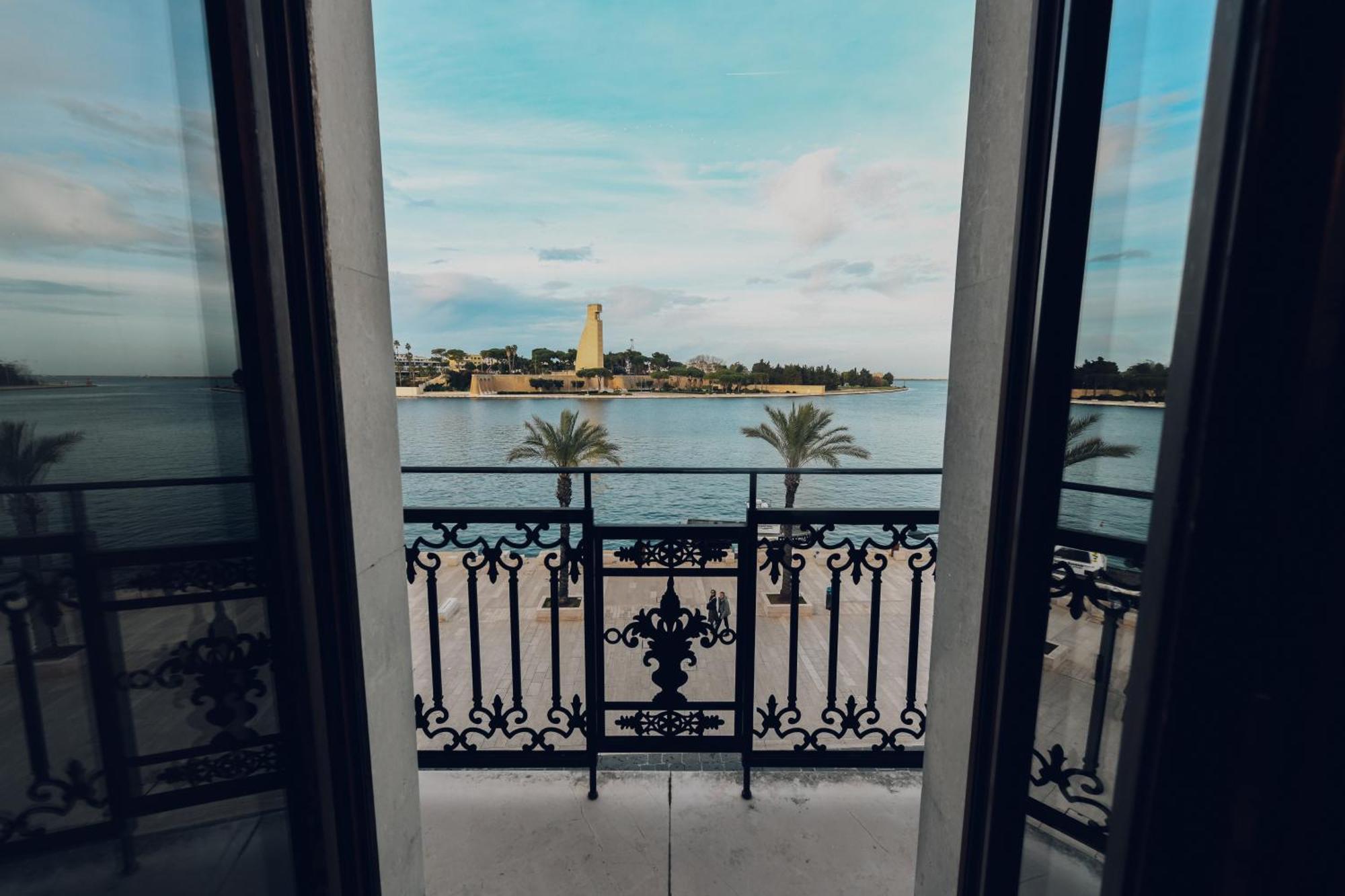Verso Oriente Brindisi Exteriér fotografie